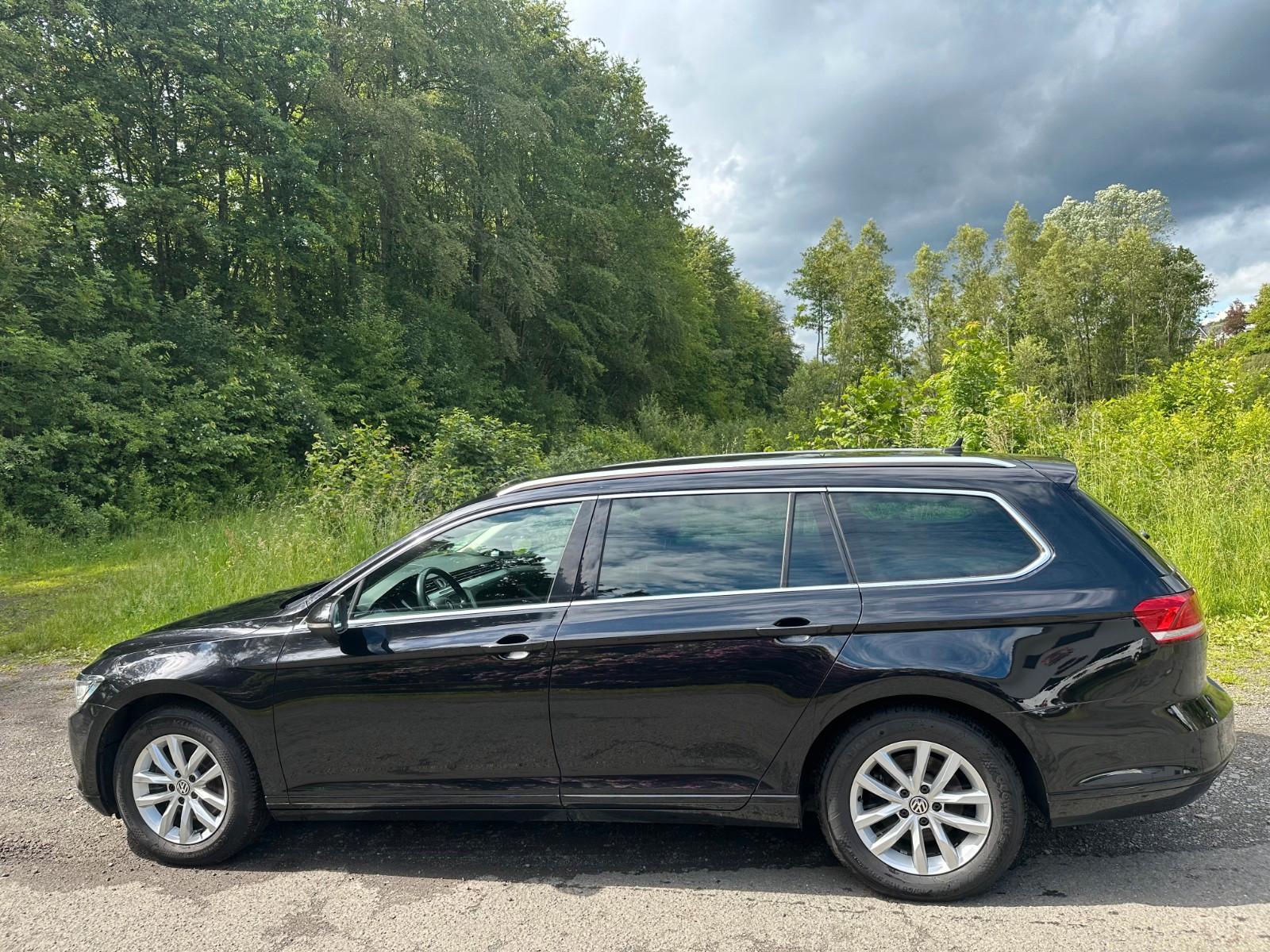 Volkswagen Passat Variant Comfortline 2.0 TDI. DSG LED