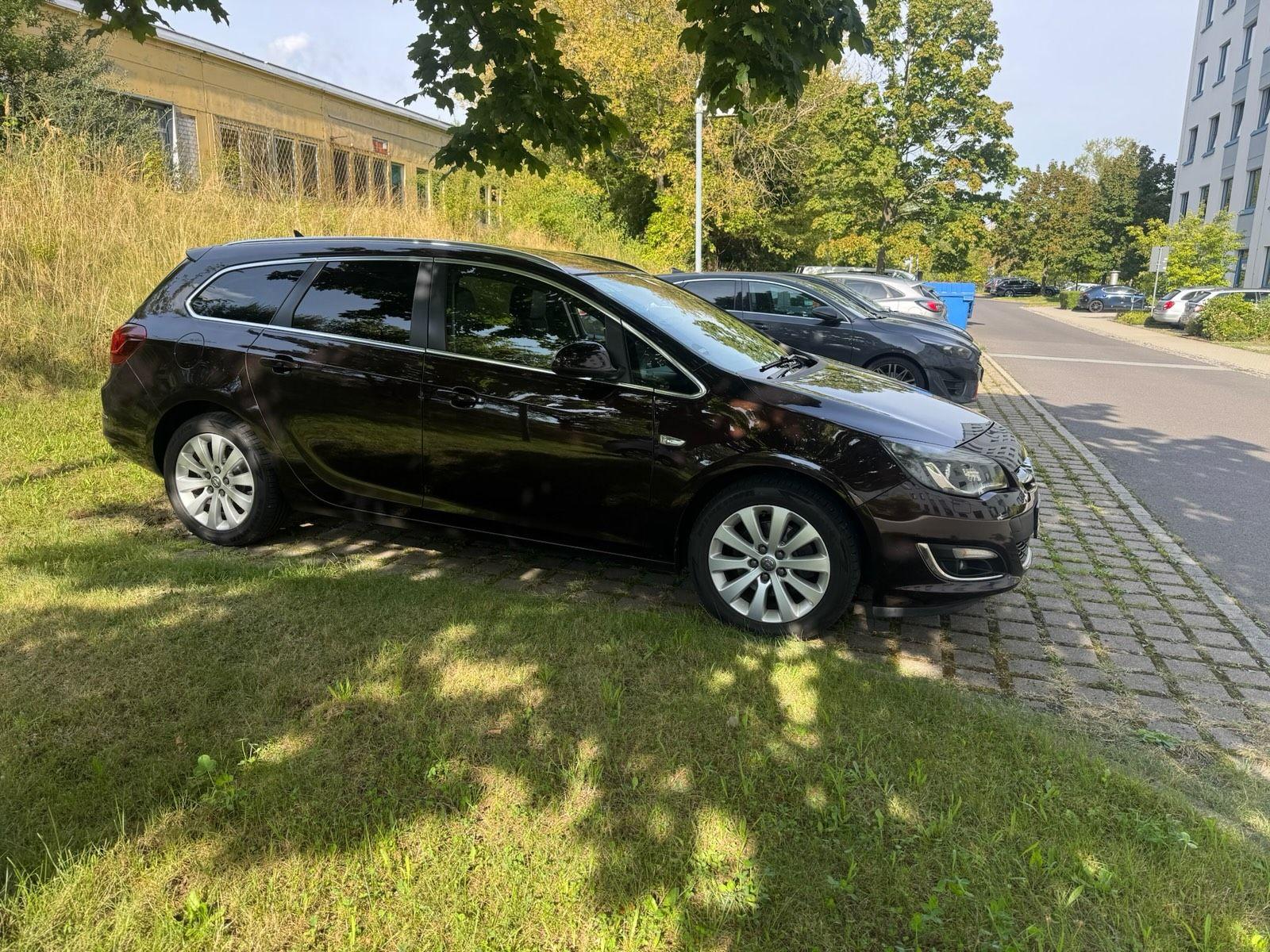 Opel Astra 2015 — photo 5