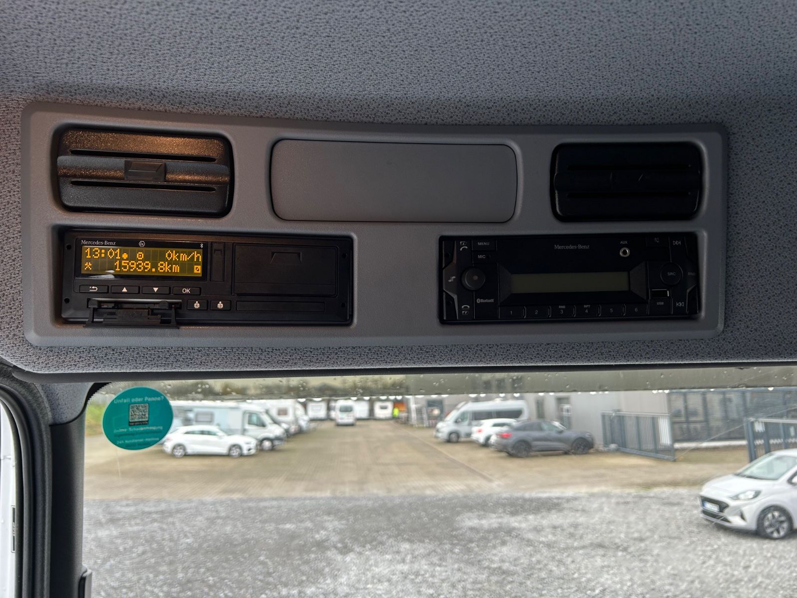 Fahrzeugabbildung Mercedes-Benz Atego 1524 Tiefkühler Carrier LBW