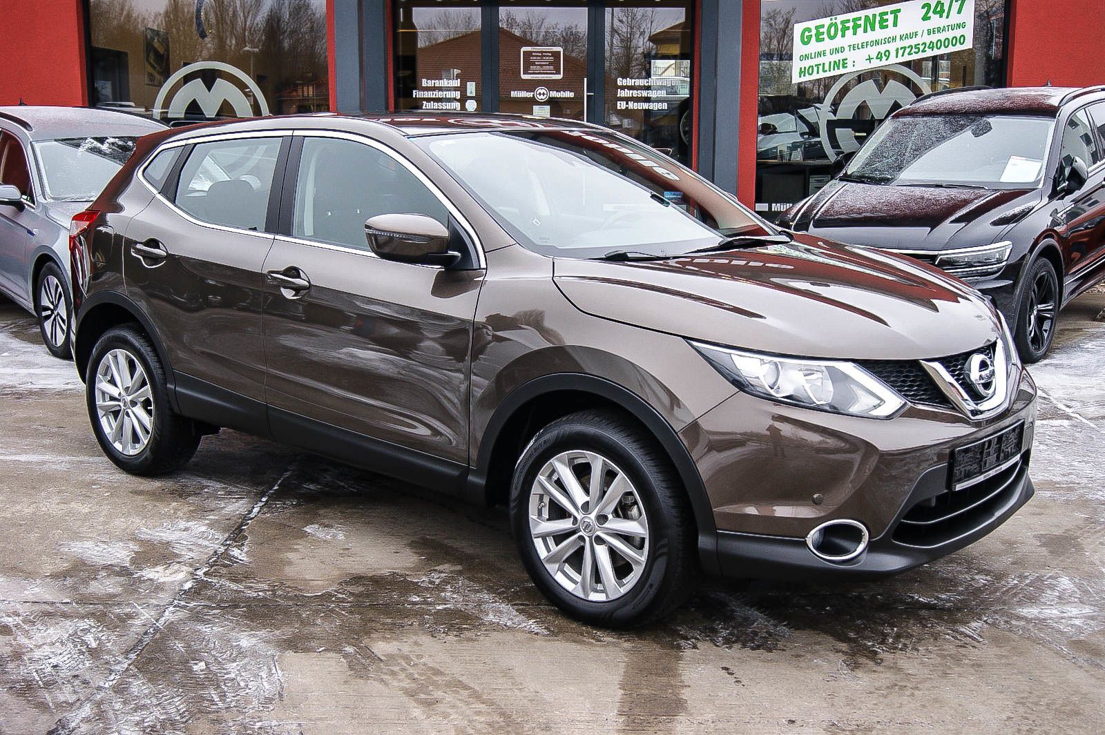 Fahrzeugabbildung Nissan Qashqai 1.2 Acenta RENTNERERSTBESITZ 22.324km !!