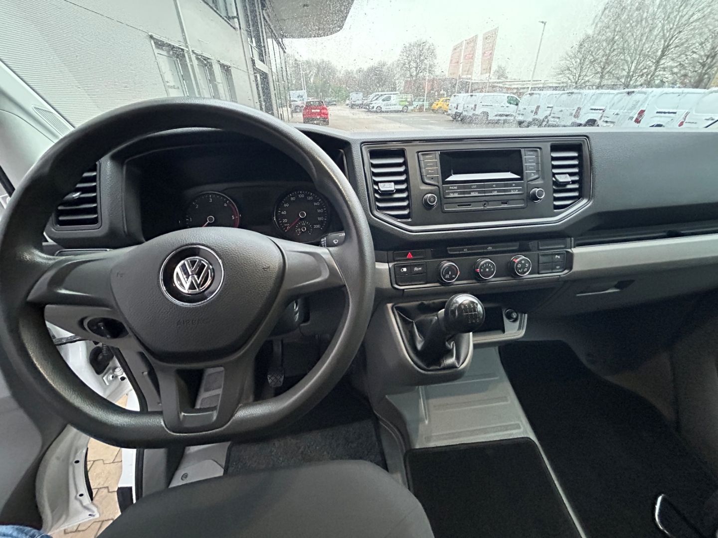 Fahrzeugabbildung Volkswagen Crafter Kasten 2.0 mittellang