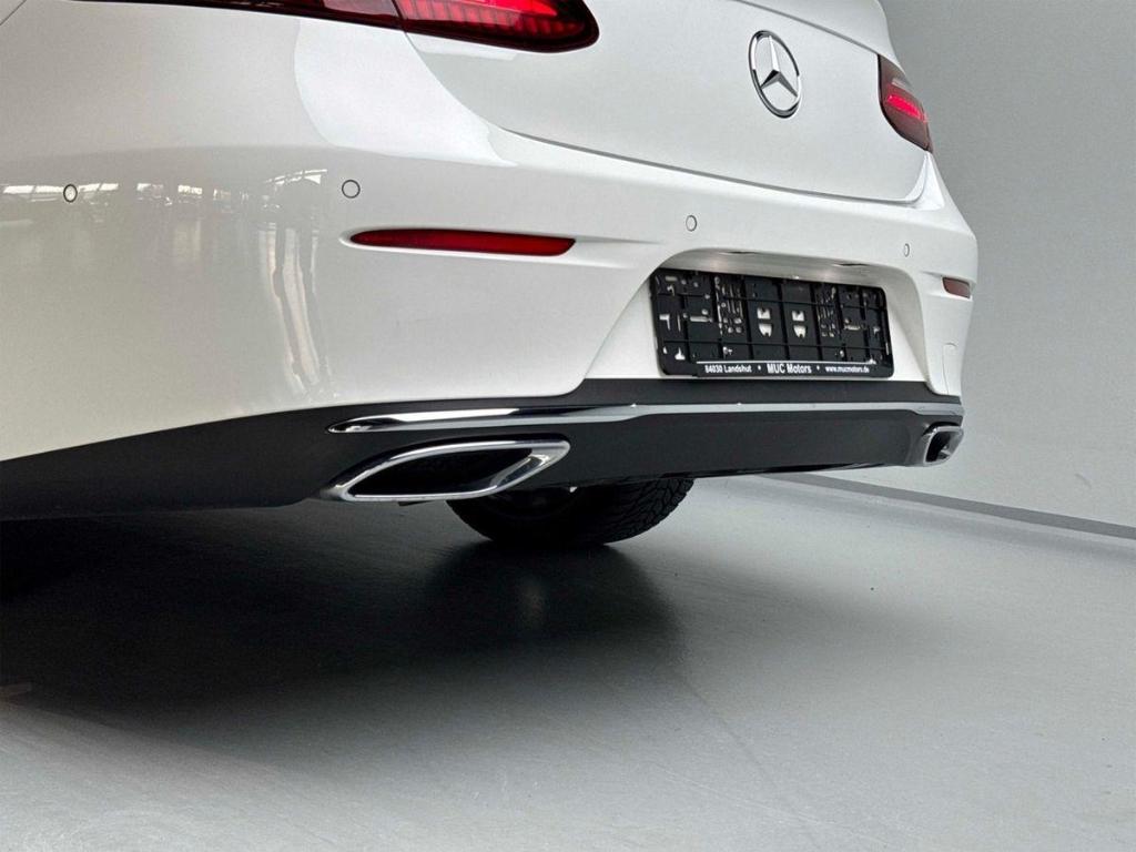 Mercedes-Benz E 200 Avantgarde, Leder, 19 , Kamera, LED, Burme