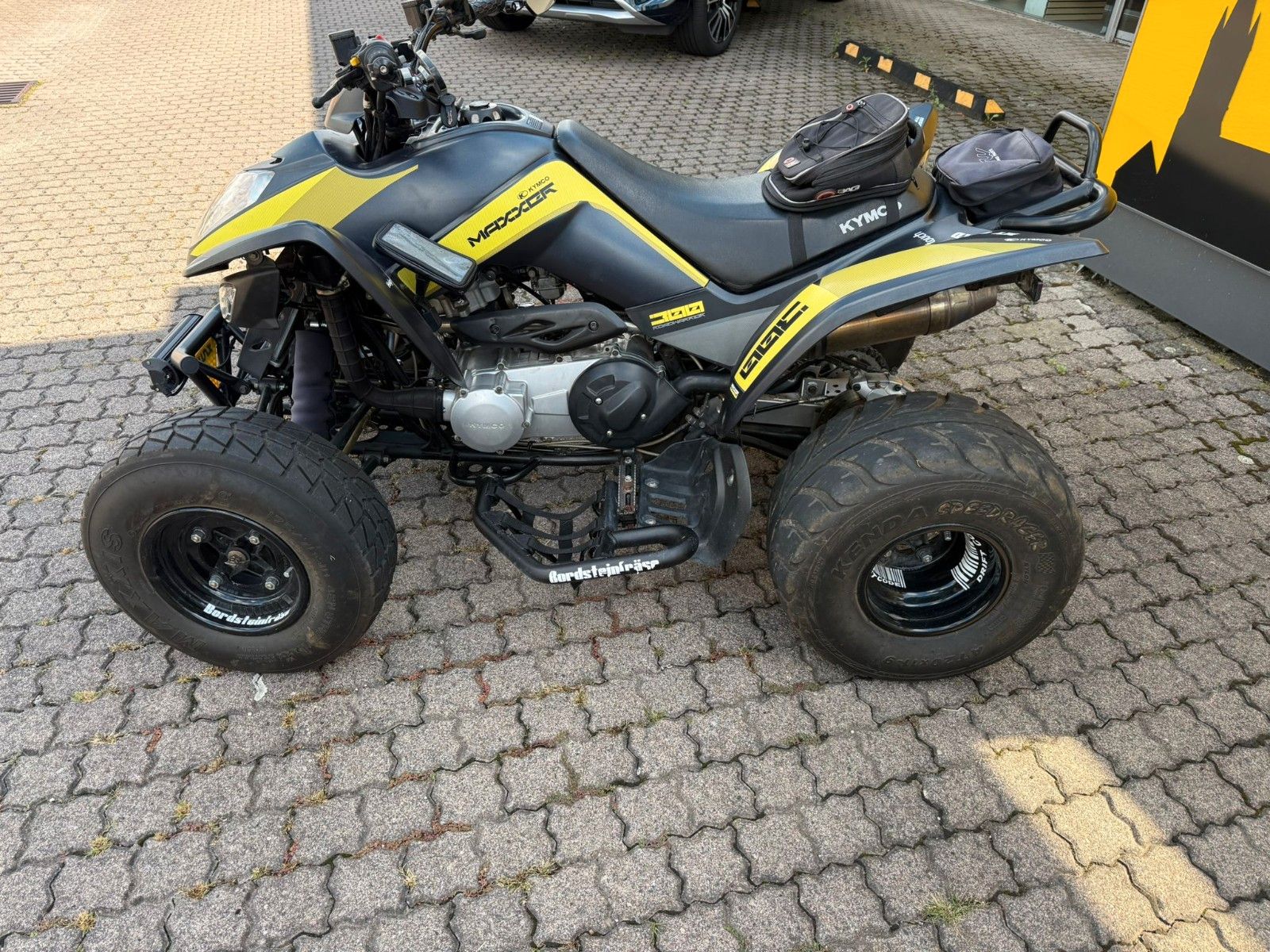 Fahrzeugabbildung Kymco MAXXER 300 Supermoto