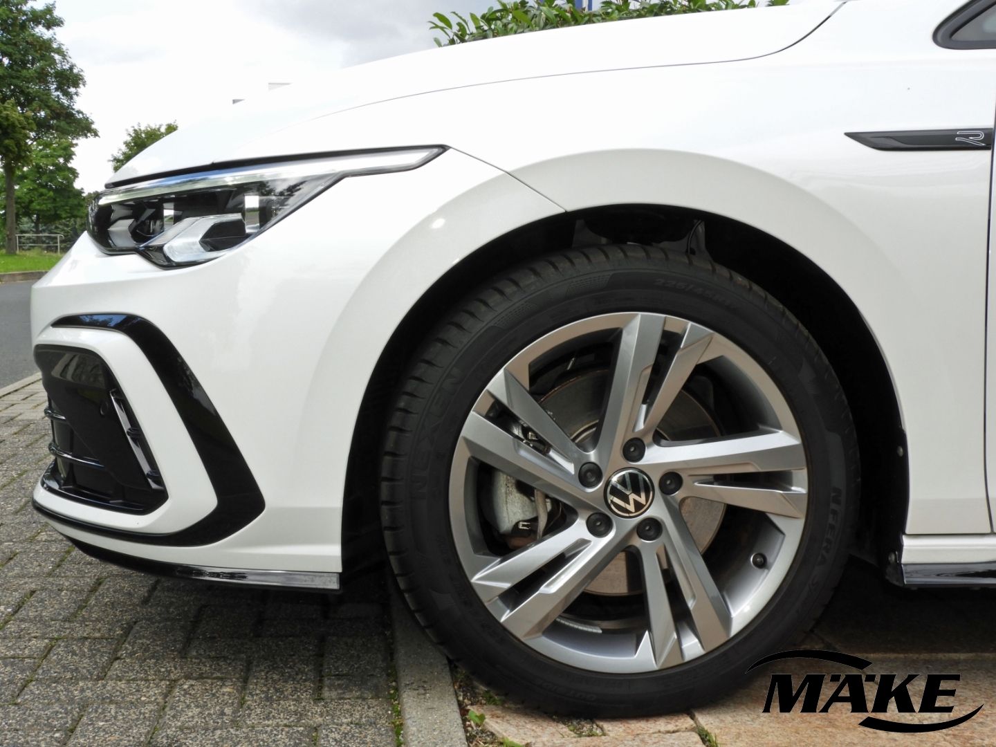 Golf R-Line 2.0 TSI 4Motion AHV ACC IQ.L NAV PD