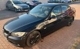 BMW 320i E90 - BMW 320 mit Benzin-Antrieb: Limousine, E90 320i