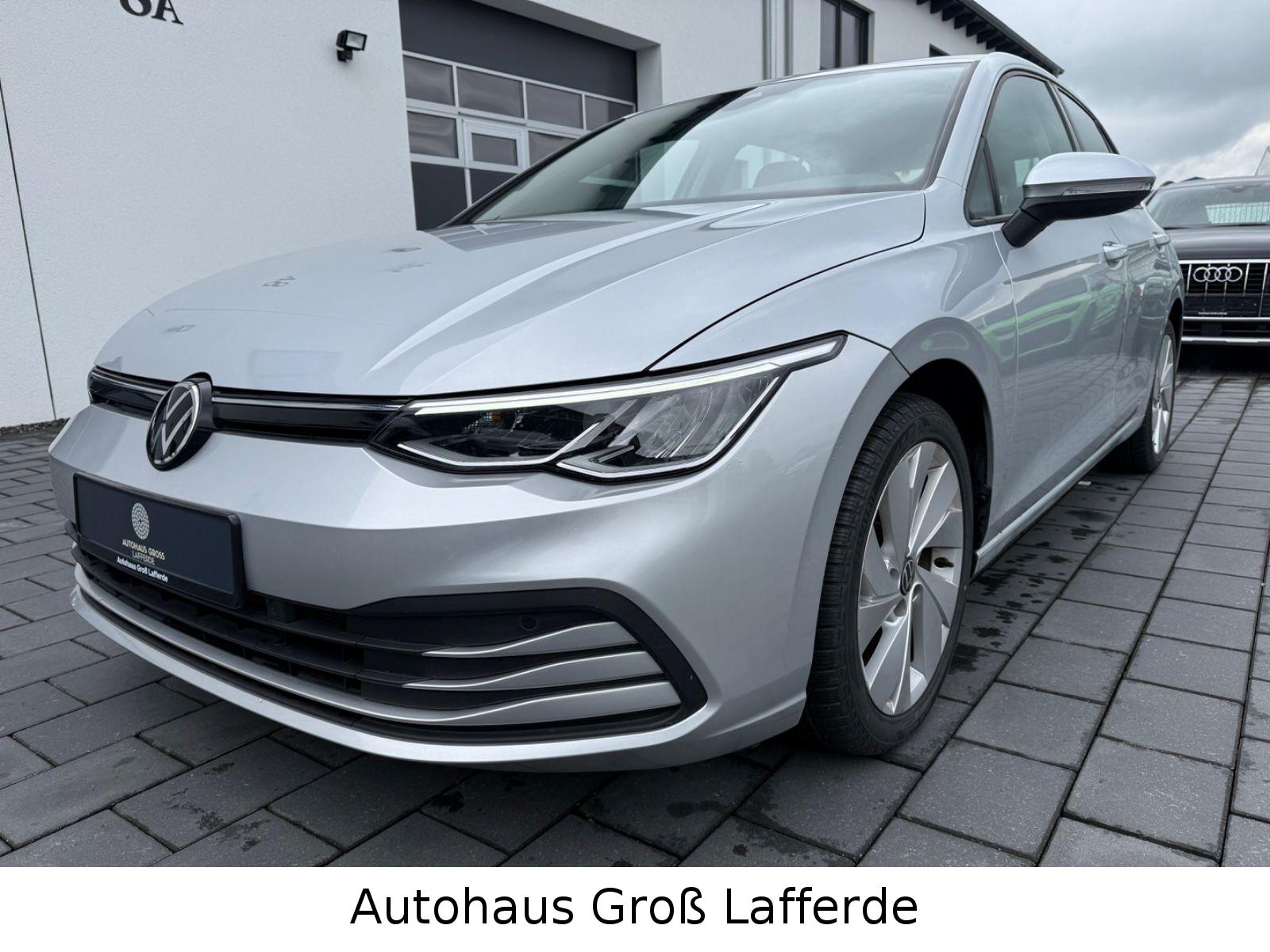 Volkswagen Golf VIII Lim. Life eTSI SHZ LED Navi