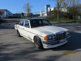 Mercedes-Benz 200   123er  ** Preisänderung ** - mit Diesel-Antrieb: Limousine, Preis