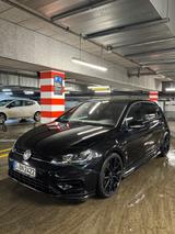 Volkswagen GOLF  R 4MOTION / PANO / ACC / LEDER / DYNAUDIO - Privatanbieter Berlin gebraucht