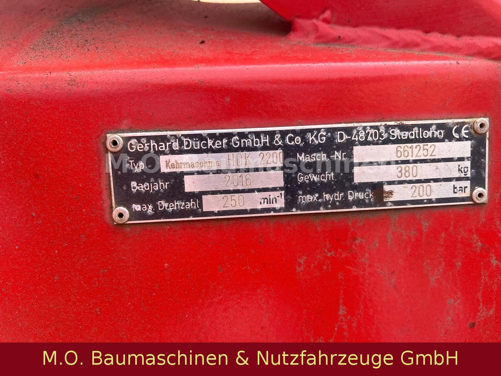 Fahrzeugabbildung Andere Drücker HDK 2200 / Kehrmaschine /Neuwertig