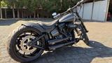 Harley-Davidson Breakout Softail Umbau  - Motorräder in Chemnitz