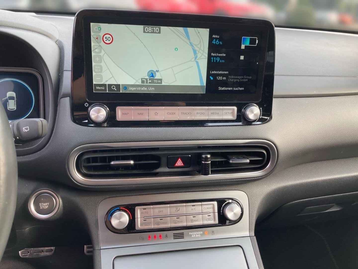 Fahrzeugabbildung Hyundai KONA Elektro MY23 (100kW) ADVANTAGE-Paket Navi A