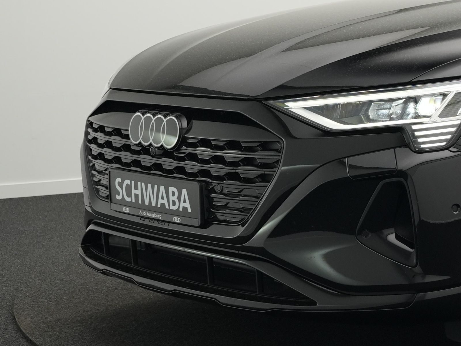 Audi Q8 e-tron - Bild 36