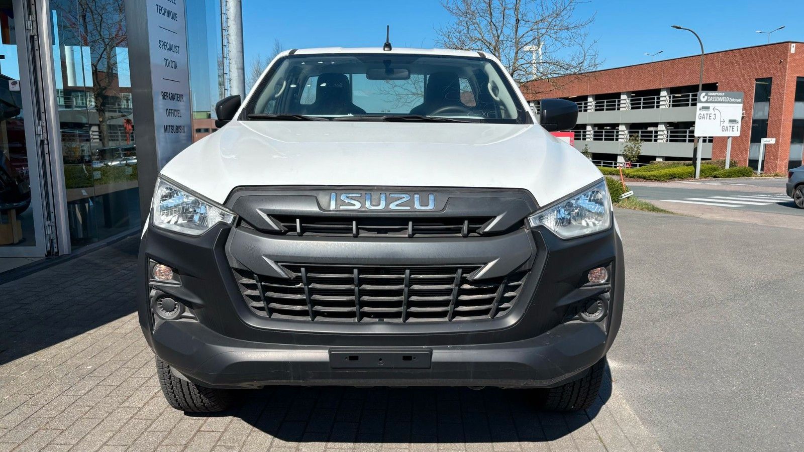 Isuzu D-Max 1.9 SC DSL 2026 *FOR EXPORT OUT OF EU*
