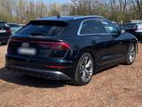 Audi Q8 50 TDI HeadUP BangOlufsen SitzKlima - Audi Q8 Unfallwagen