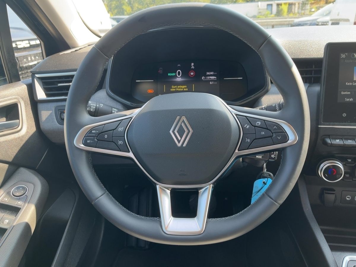 Fahrzeugabbildung Renault Clio Evolution Full Hybrid 145 SHZ - mit KI generiert/bearbeitet