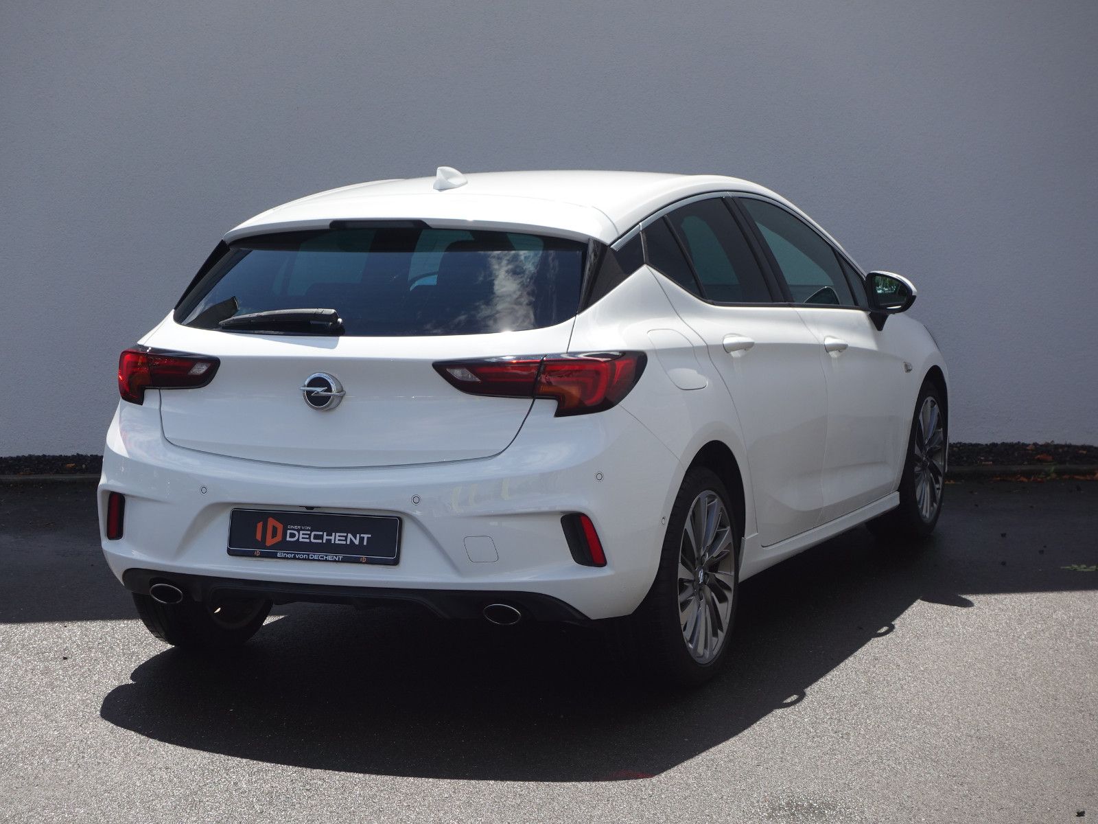 Fahrzeugabbildung Opel Astra 1.6Turbo Dynamic Navi,OPC-Line,SHZ,Standhz