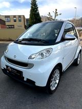 Smart ForTwo 1.0 52kW mhd white Limited *Automatik*