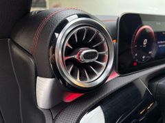 MERCEDES-BENZ CLA 220 SB AMG-Line Night LED Pano Sound Ambient