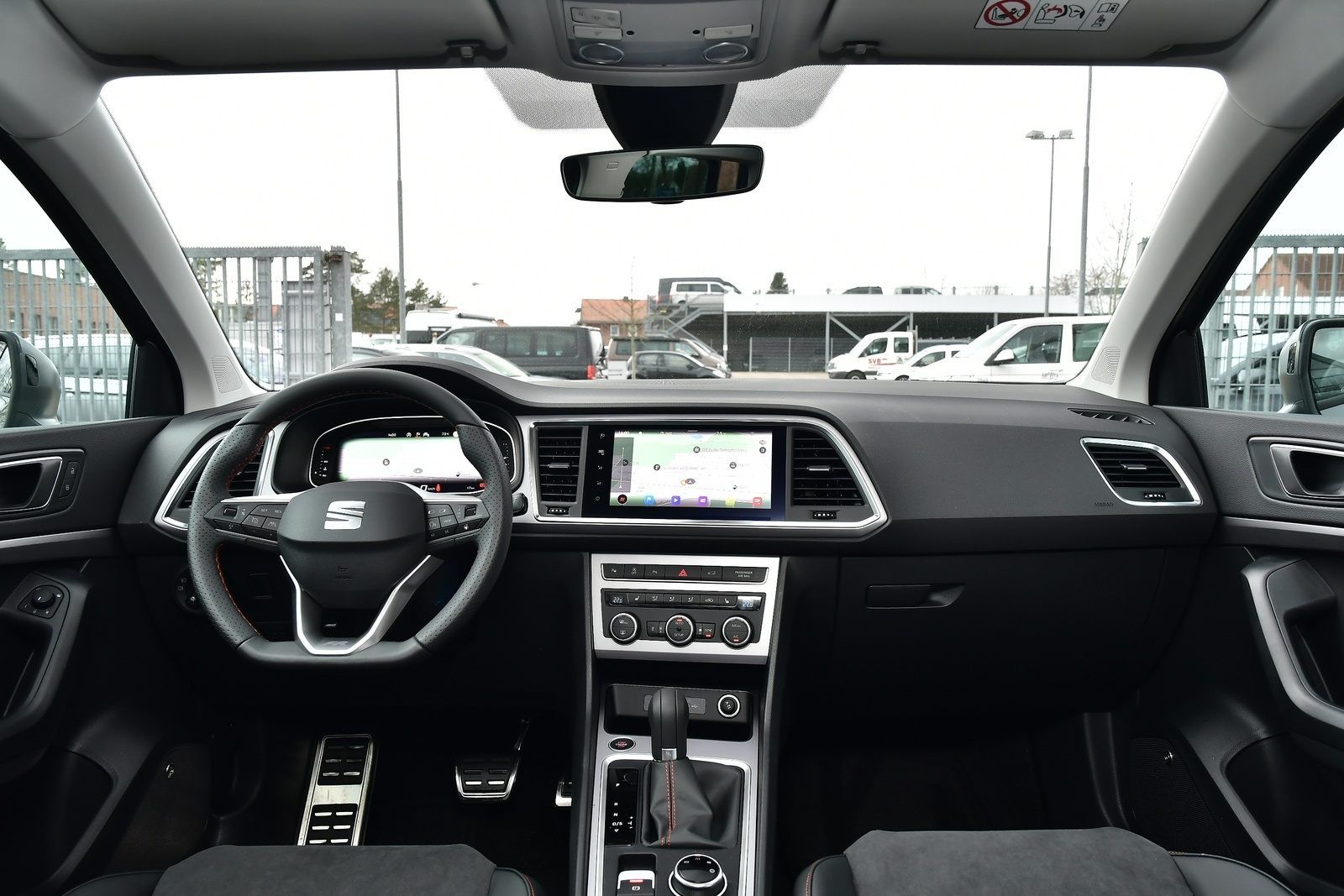 Fahrzeugabbildung SEAT Ateca 2.0 TDI FR (EURO 6d) FR, Navi, AHK, LED,St