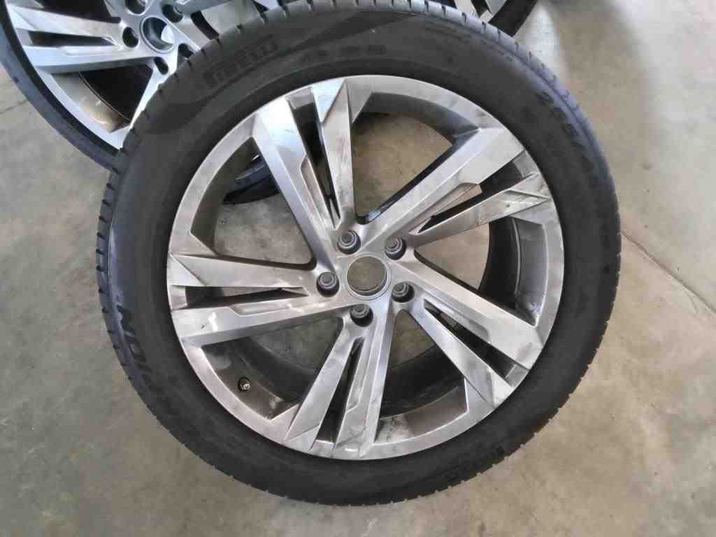 Volkswagen Tiguan - Bild 17