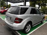 Mercedes-Benz Ml w164 320 - Mercedes-Benz 320 aus 2007