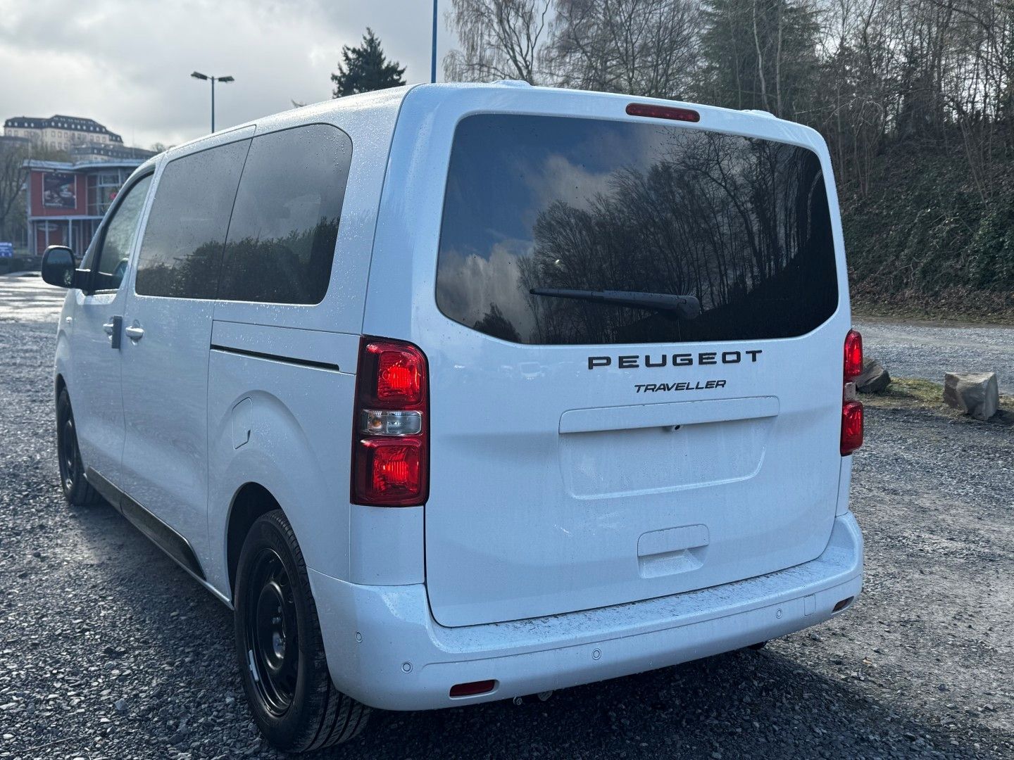Peugeot Traveller 8-Sitzer Navi AZV imagem 3