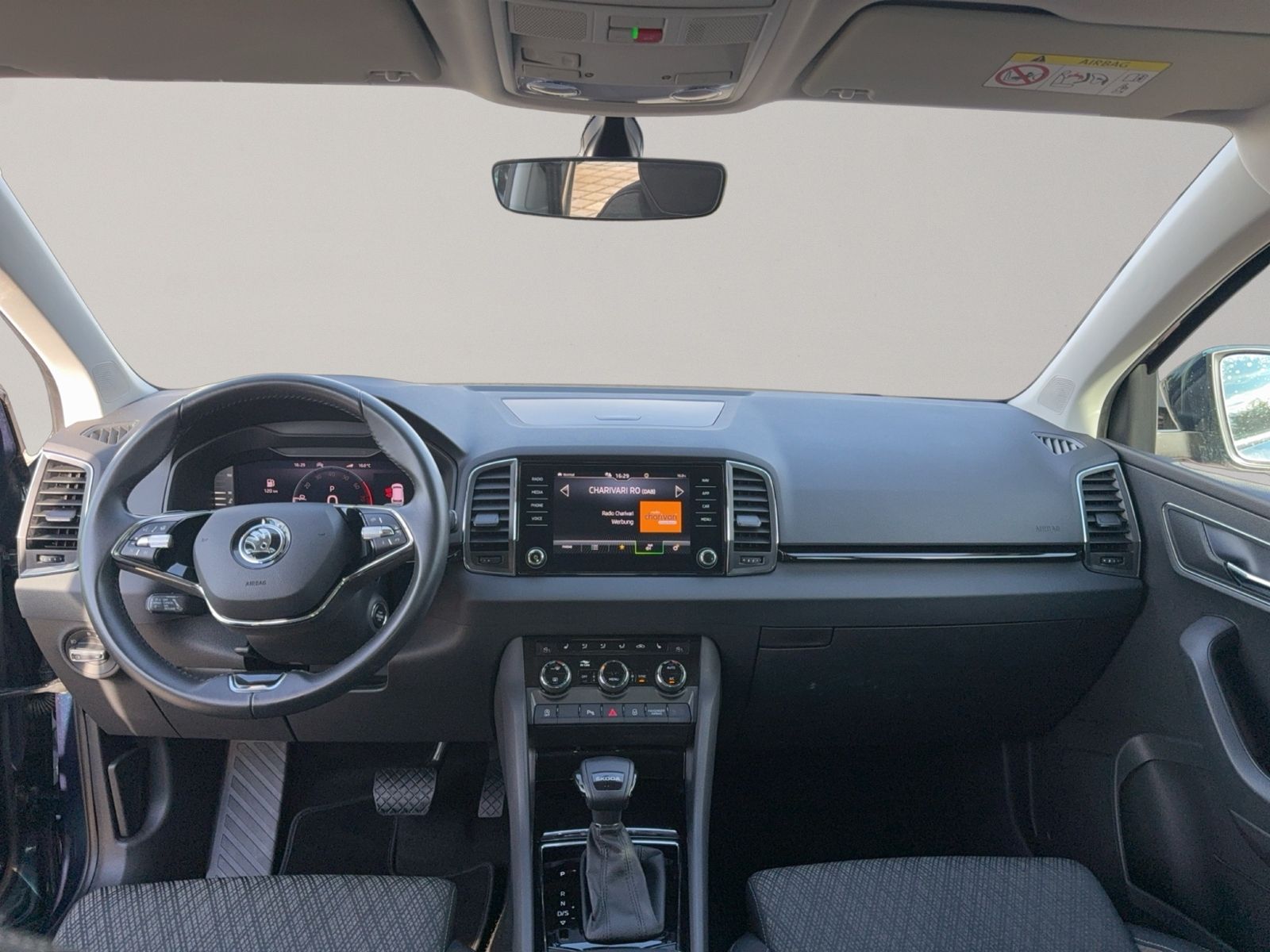 Karoq 1.5 TSI Style, Family, AHK, ACC, LED, DSG