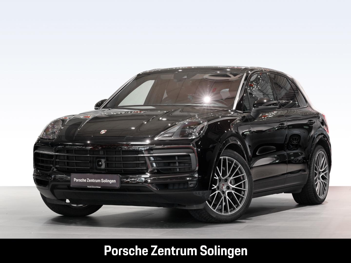 Porsche Cayenne E-Hybrid Abstand HeadUp Chrono AHK Panor