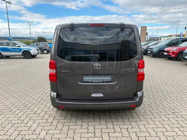 Toyota Proace 2,0-l-D-4D L1 Autm. Verso Executive