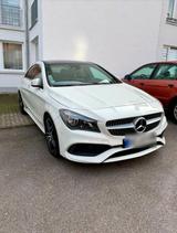 Mercedes-Benz mercedes cla 220 AMG - Mercedes-Benz CLA 220 in Düsseldorf