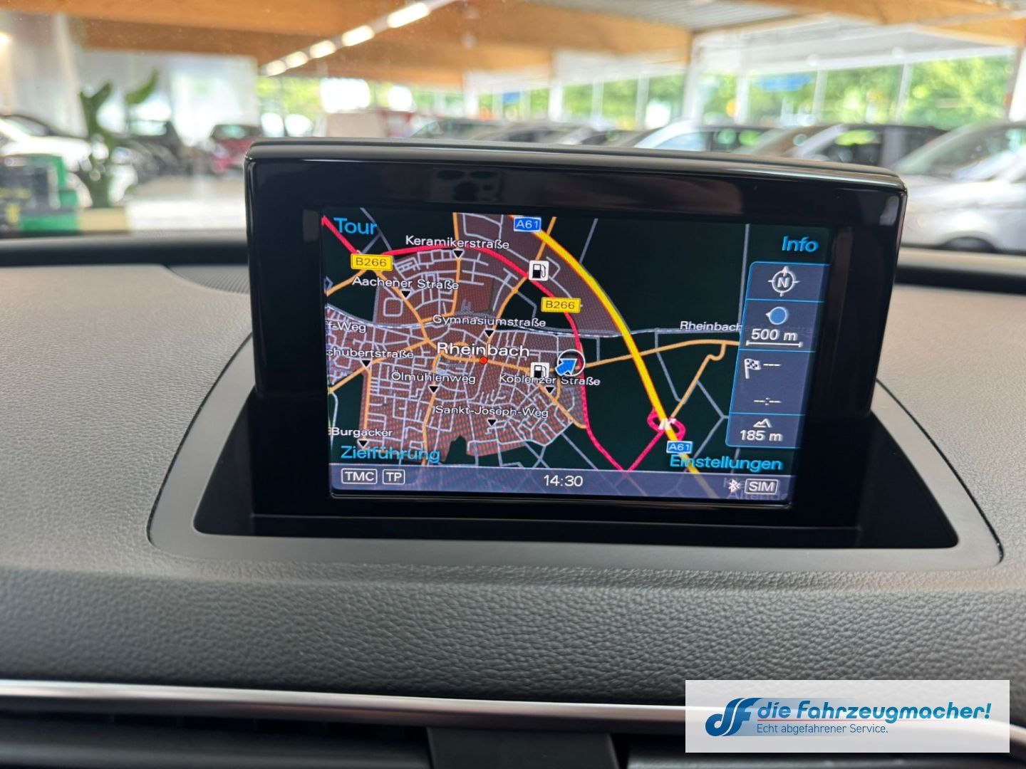 Fahrzeugabbildung Audi Q3 2.0 TDI quattro S line Sportpaket AD El. Pano