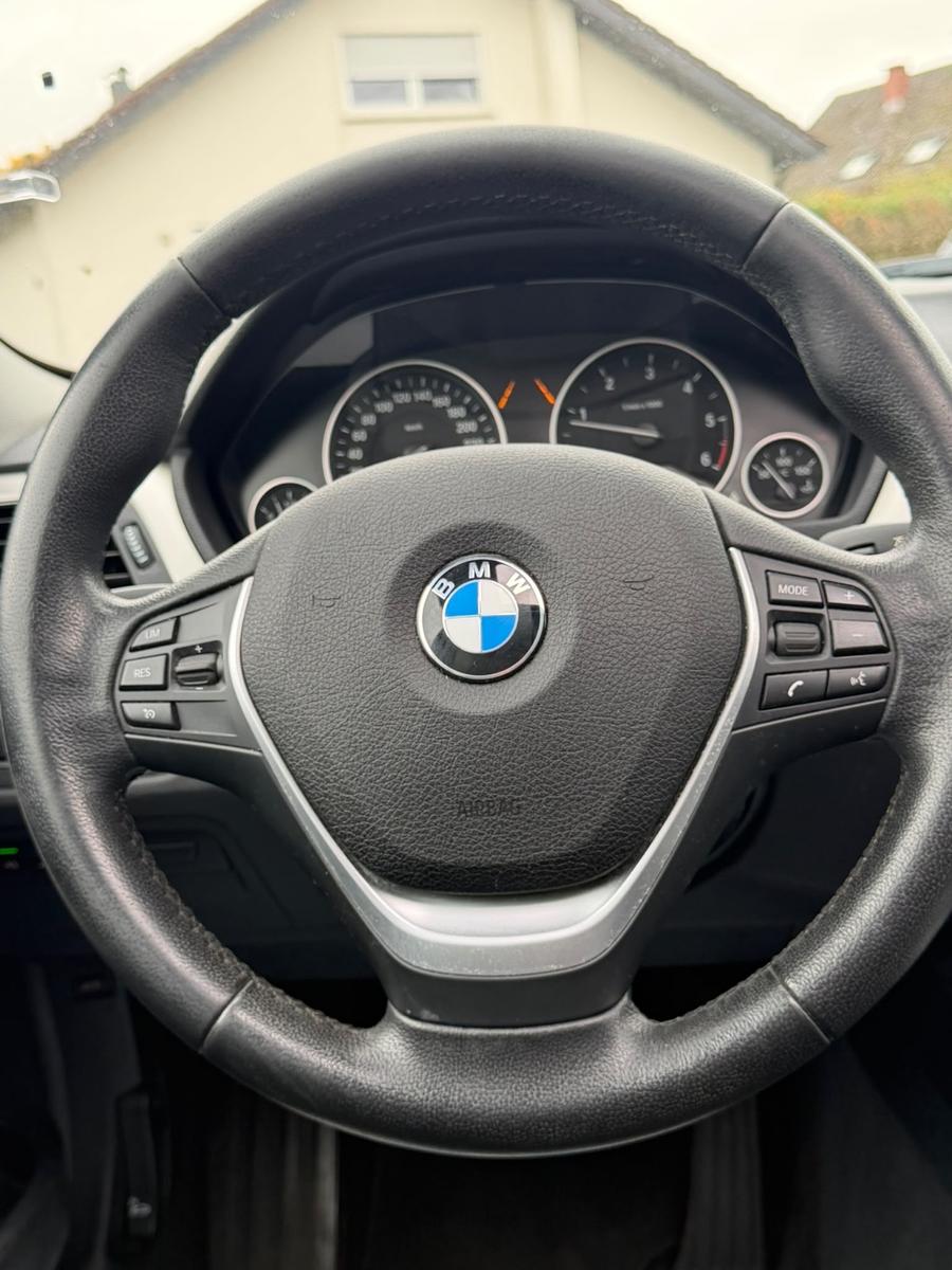 BMW 318 3 Touring 318 d Advantage*NEU*TÜV* Panorama*