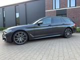 BMW M550d xD Garantie Laser 360° HUD HK STHZ AHK - graue BMW M550