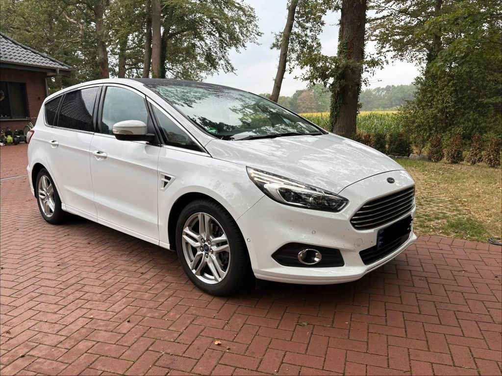 Image of Ford S-Max