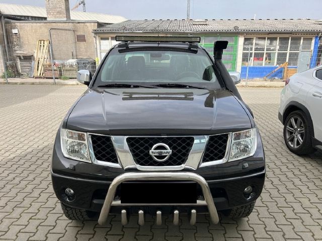 Nissan Navara LE Pickup 2.5D 4x4 DPF Double Cab