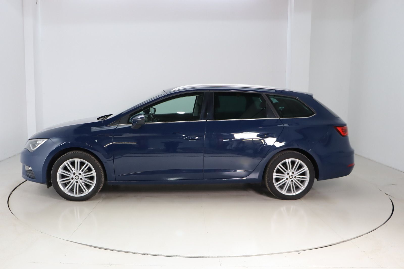 Fahrzeugabbildung SEAT Leon ST 1.4 TSI Xcellence