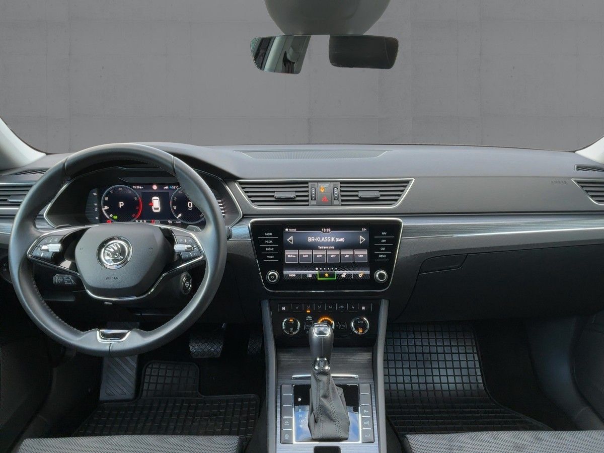 Skoda Superb - Bild 9