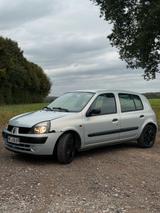 Renault  Clio mit 113k gelaufen !!! - gebrauchte Renault Clio aus dem Jahr 2003