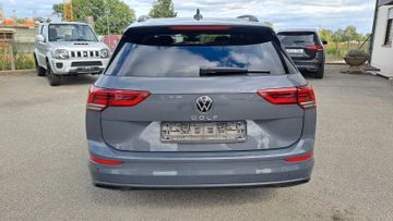 Volkswagen Golf - 6