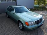 Mercedes-Benz S 320, 300 SE, W140 "Einmalig" - Mercedes-Benz 300: 300s