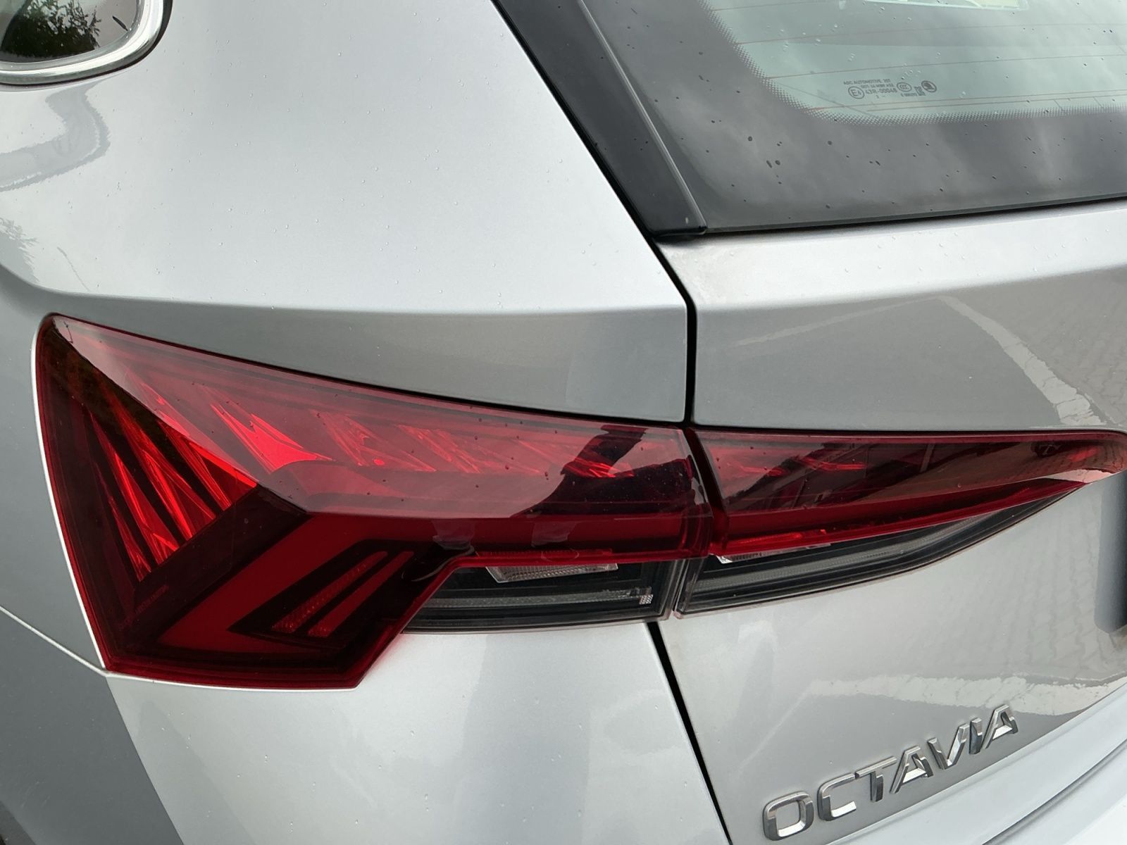 Skoda Octavia - Bild 17