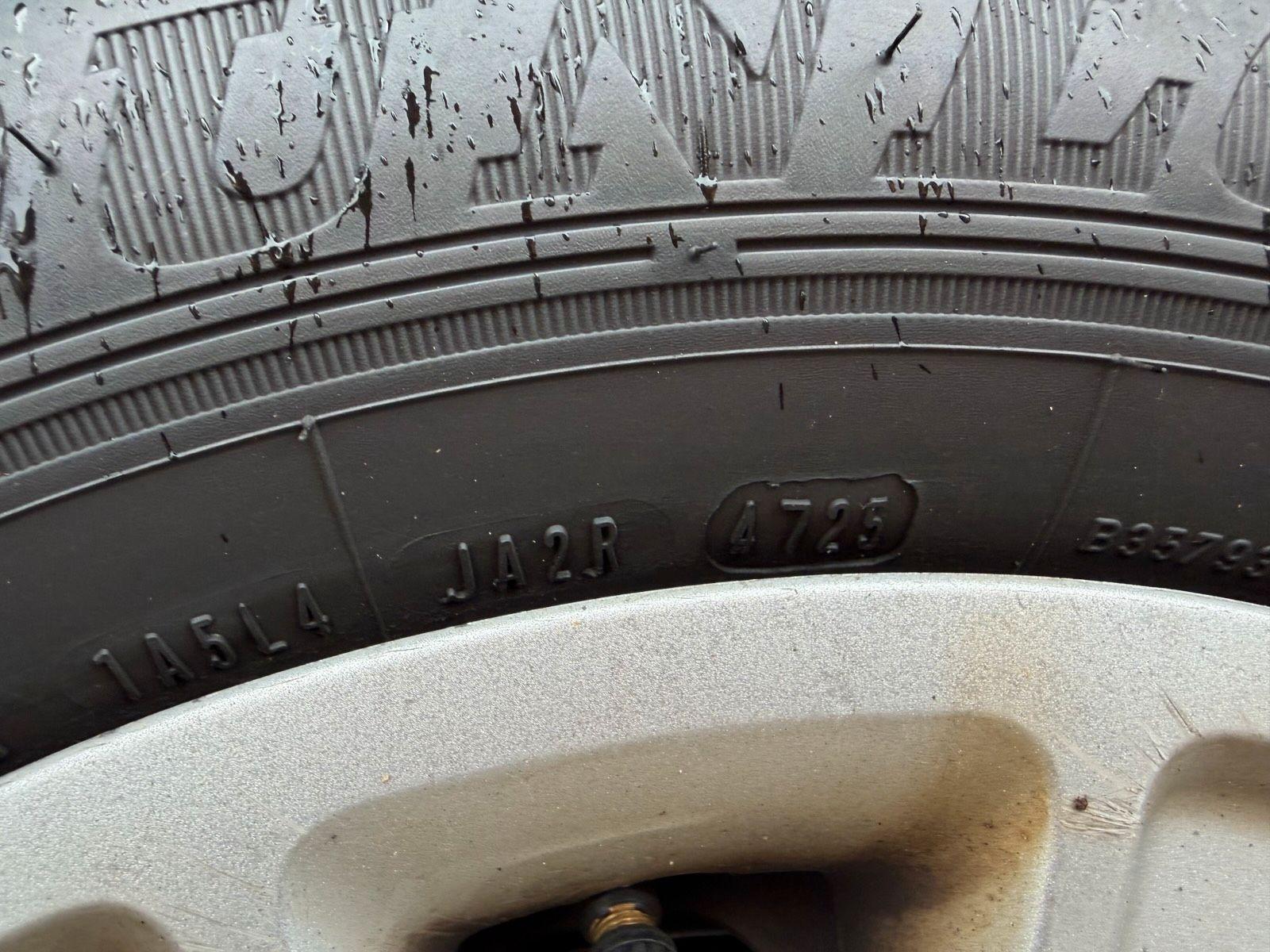 Ford Focus 2010 — photo 11