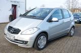 Mercedes-Benz A 160 - Lichtsensor - AHK - Sitzhzg. - Navi - Mercedes-Benz A 160: Automatik