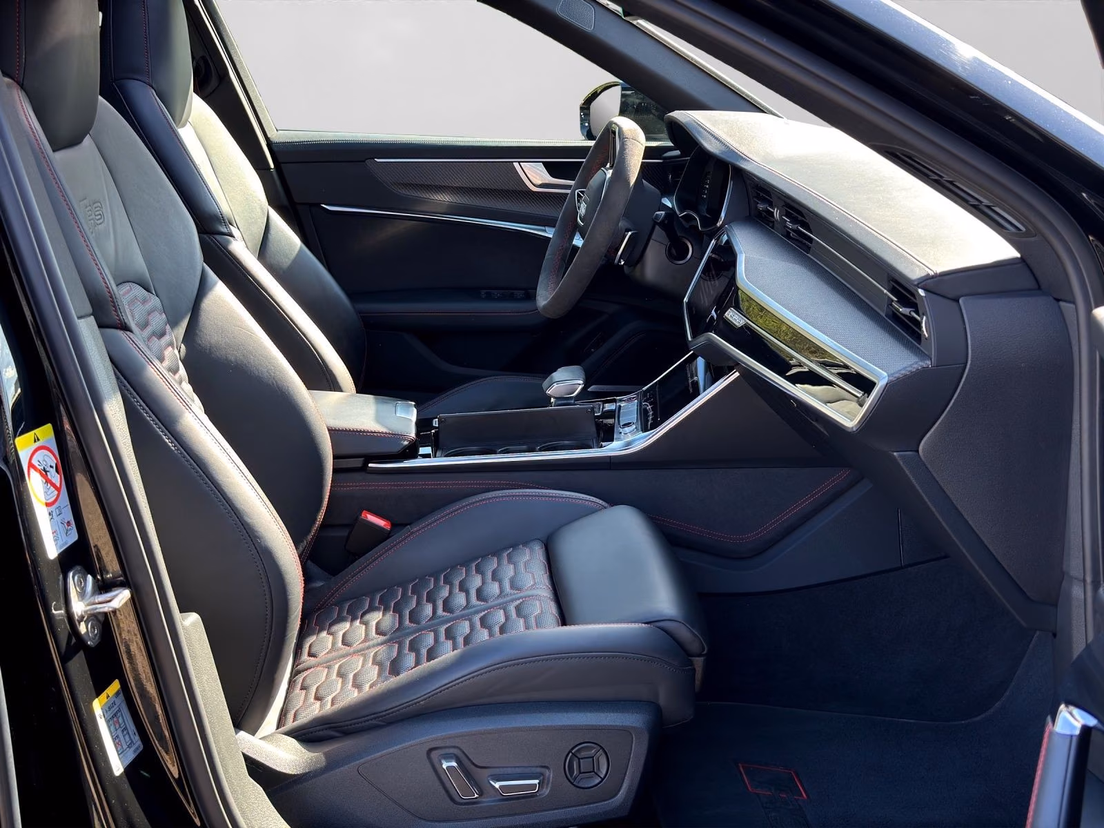 Audi RS6 Avant TFSI Q AHK PANO HD-MATRIX BuO KERAMIK