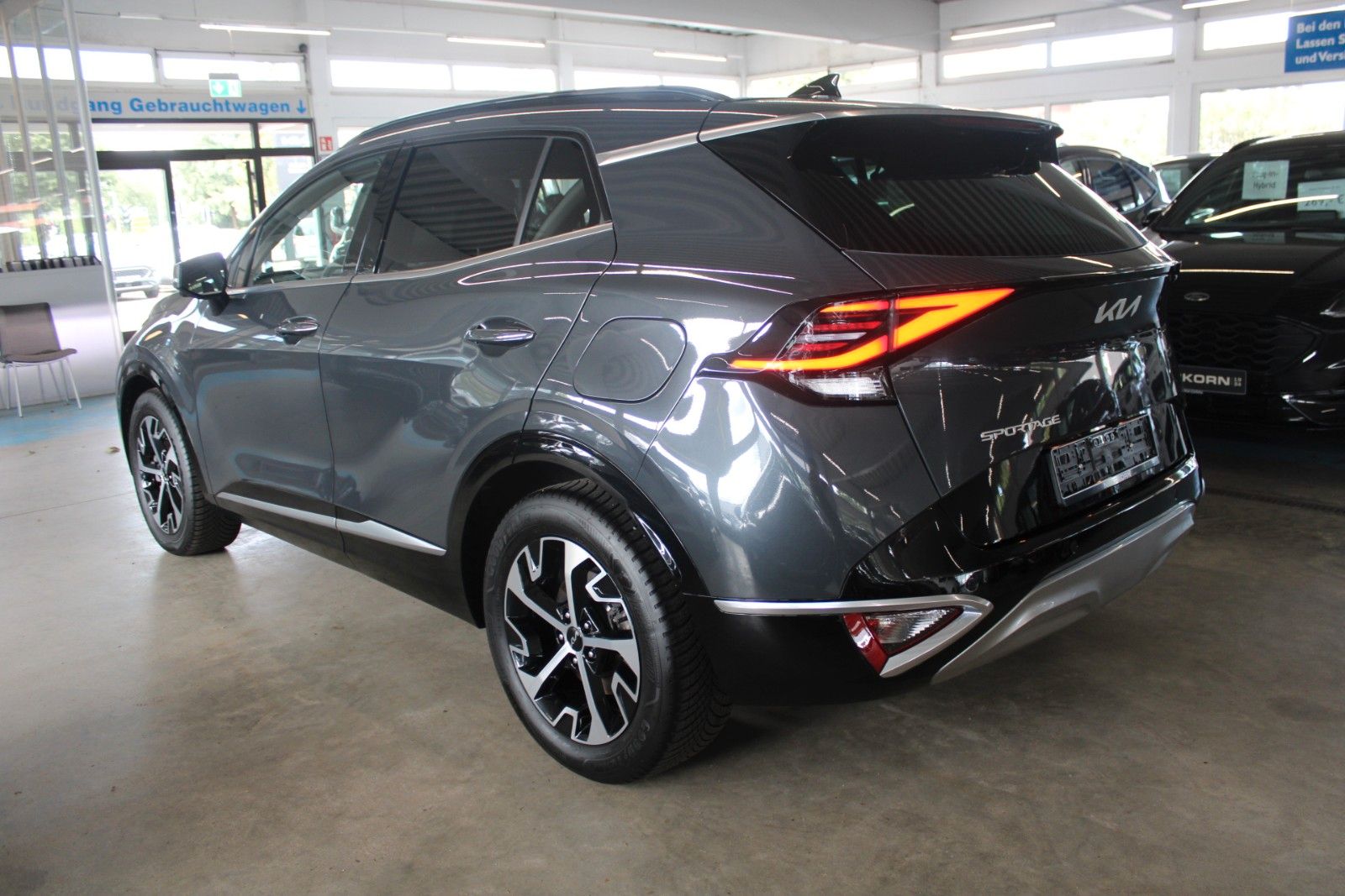 Fahrzeugabbildung Kia Sportage Spirit DCT MHEV 360° PANO ACC LED uvm.