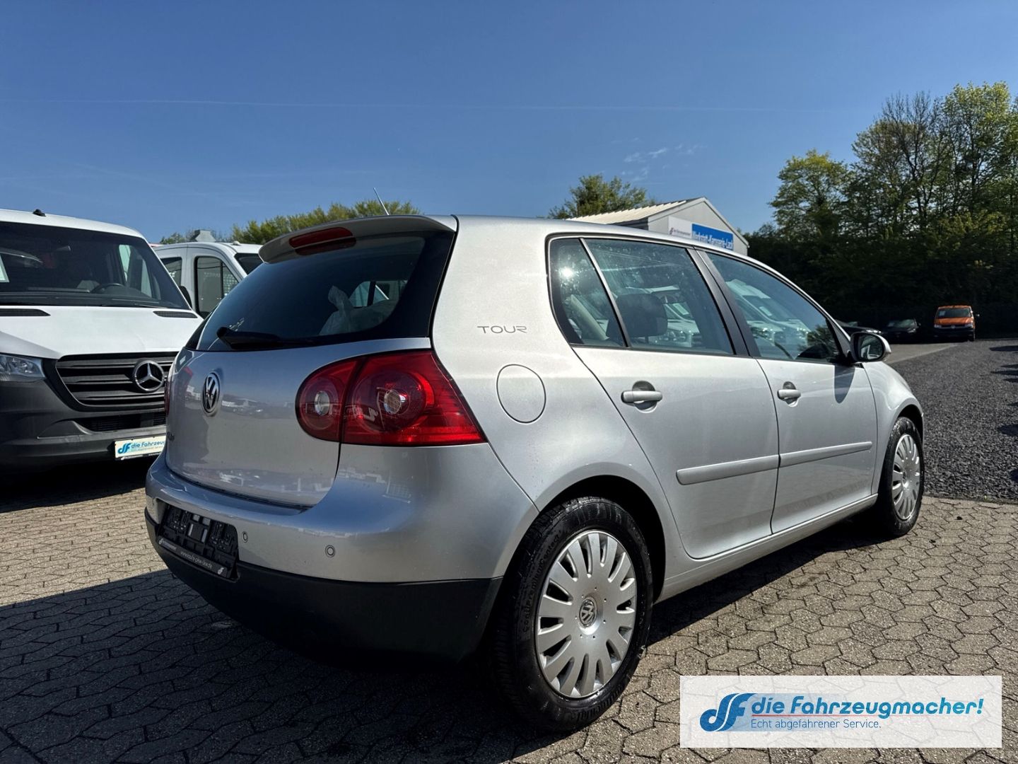 Fahrzeugabbildung Volkswagen Golf V 1,4 Tour ohne Rost Klimaau.  PDC*EXPORT