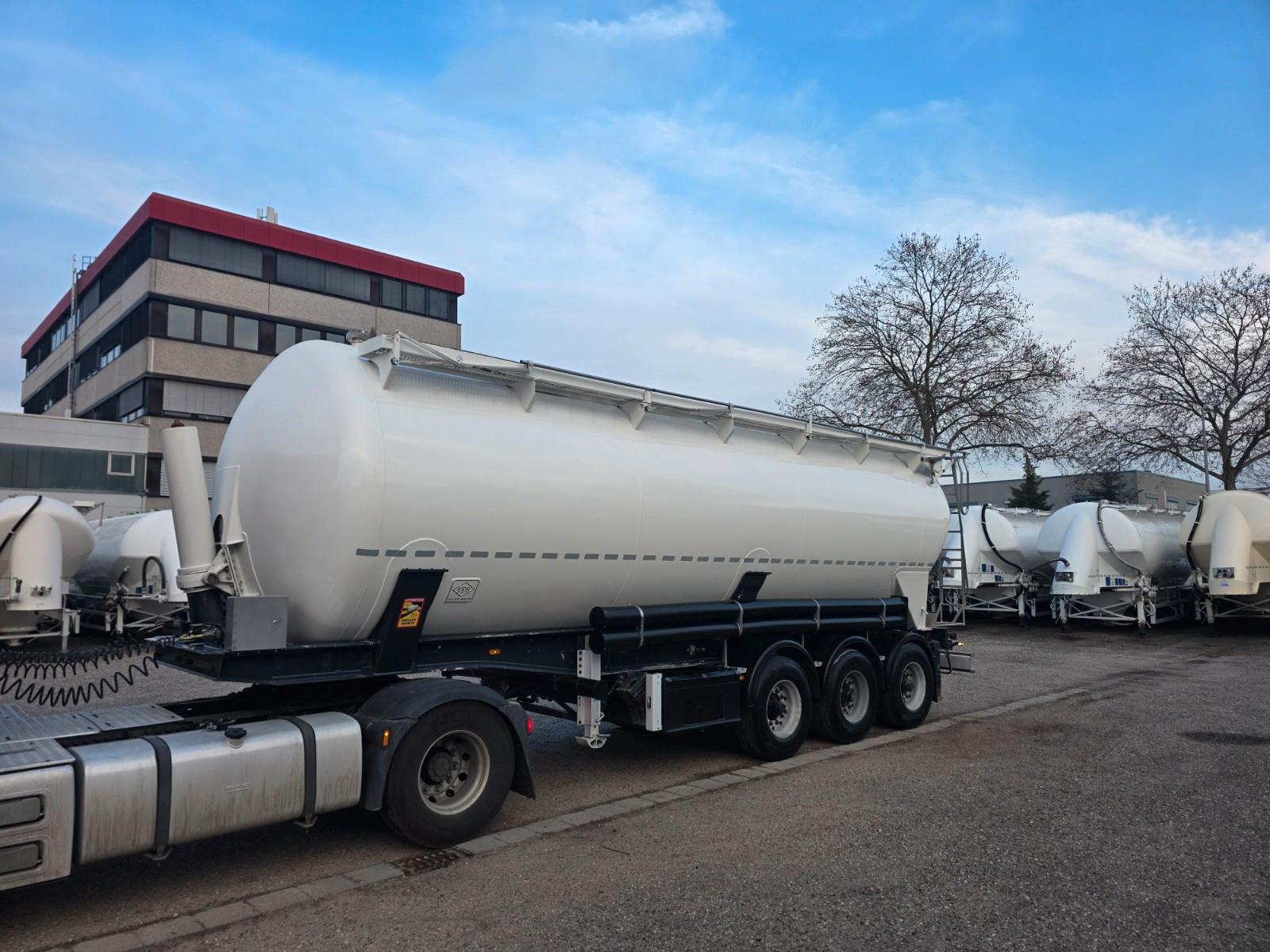 Feldbinder 45m3 Kippsilo / 24V Hydraulik / German!