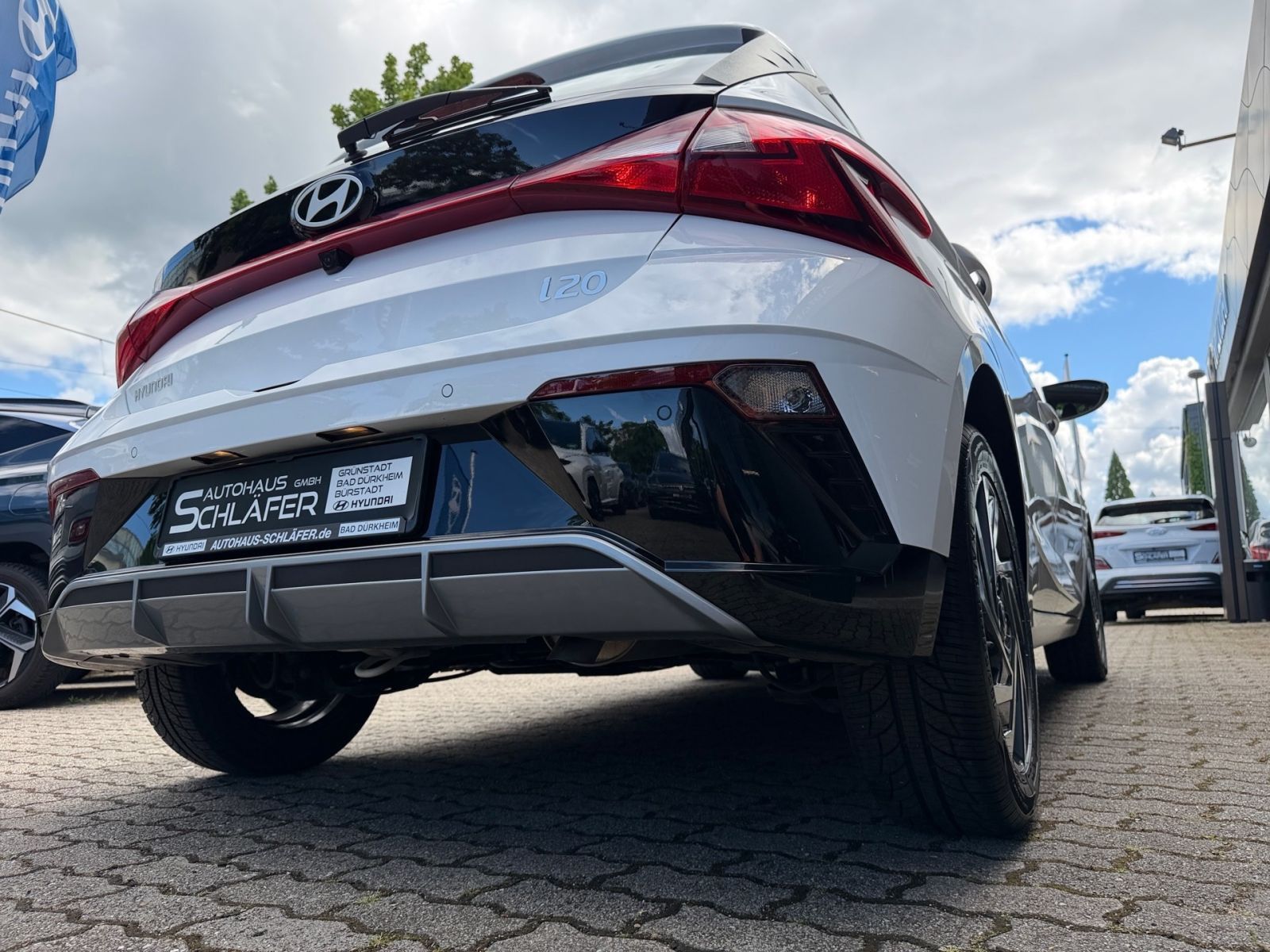 Fahrzeugabbildung Hyundai i20 1.0 T-GDI 7-DCT Trend Navi Allwetter