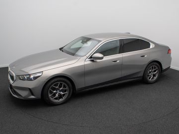 BMW 520 - 12