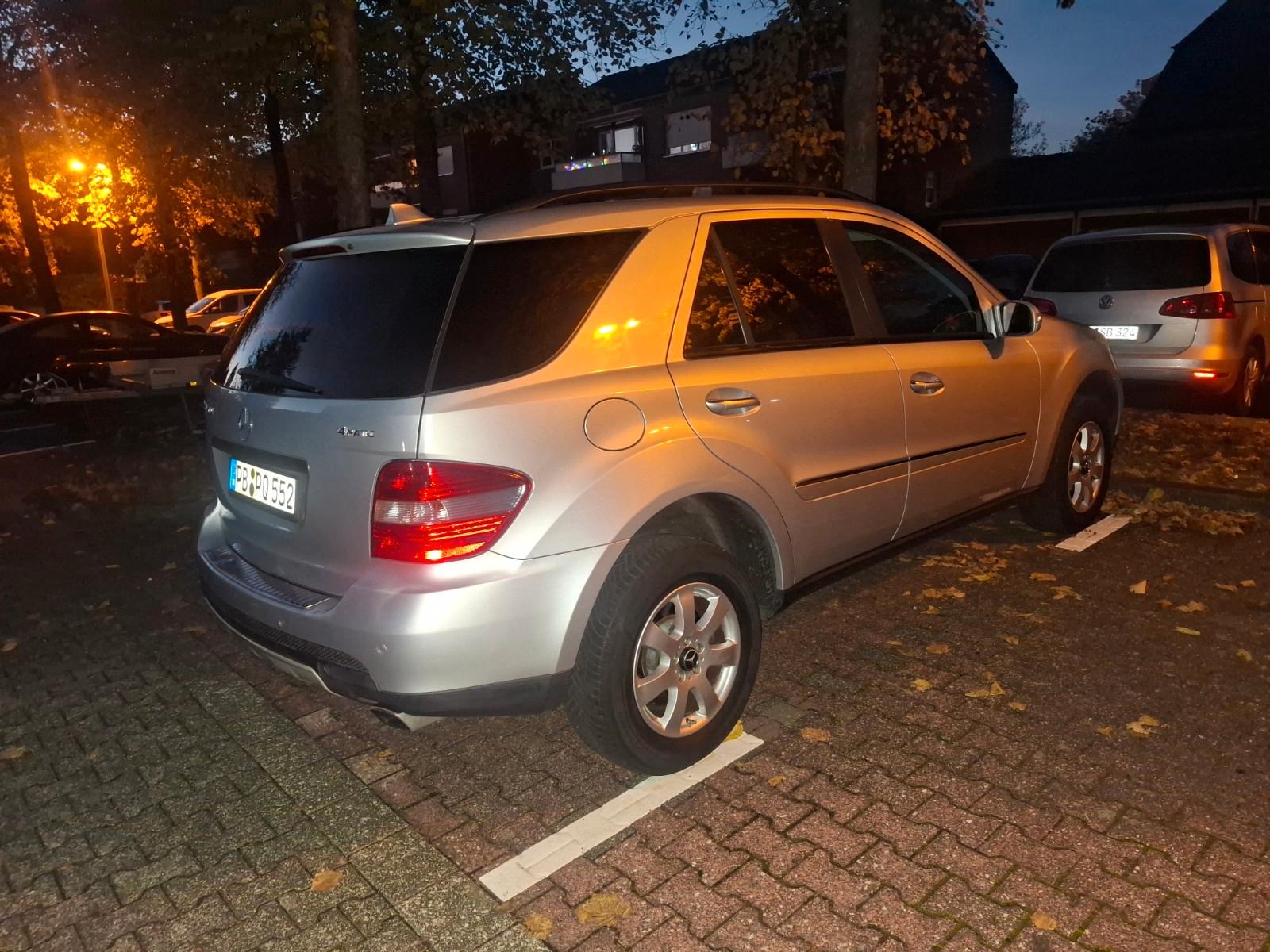 Mercedes-Benz ML 320